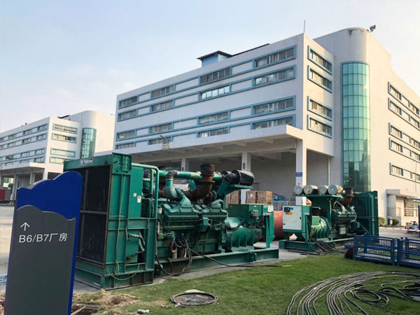 六安某电子厂出租两台800KW康明斯发电机